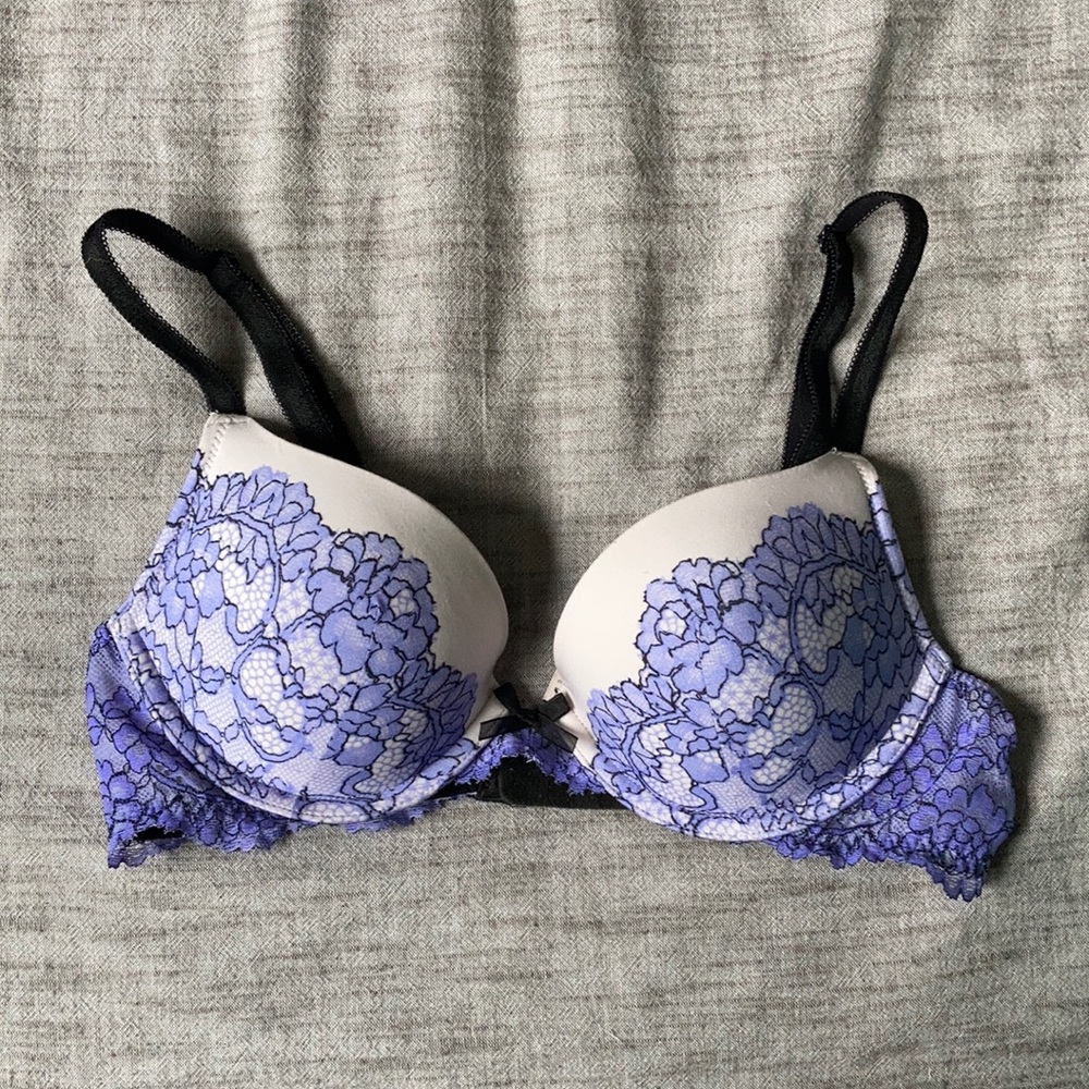Victoria’s Secret Bra